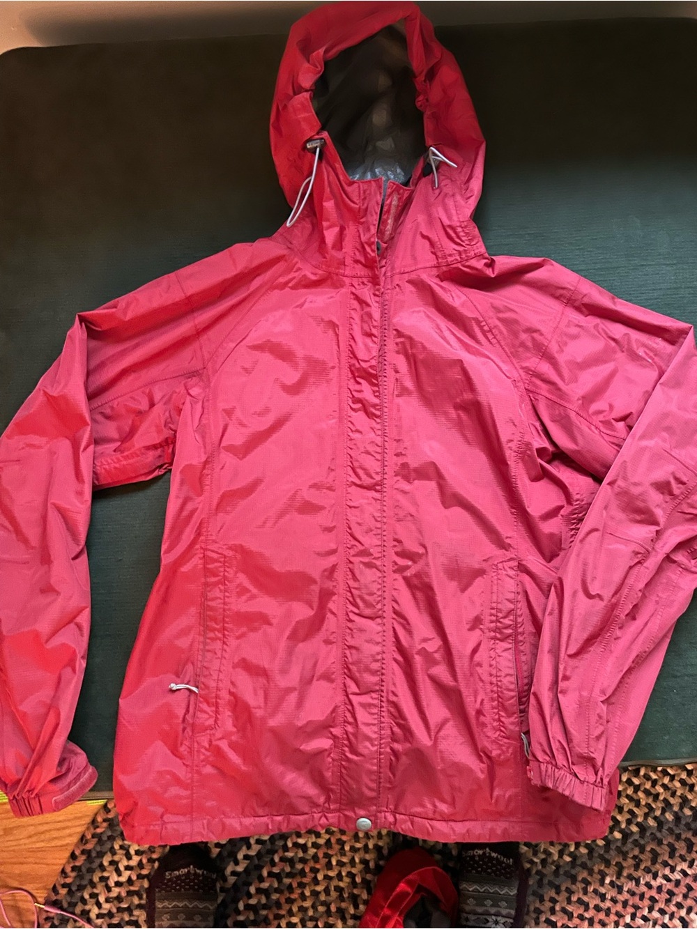 Women’s EMS rain coat shell size small